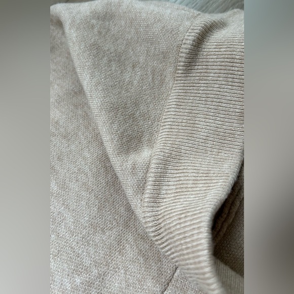 Beautiful new, wide leg knit lounge pants! - Picture 2 of 4